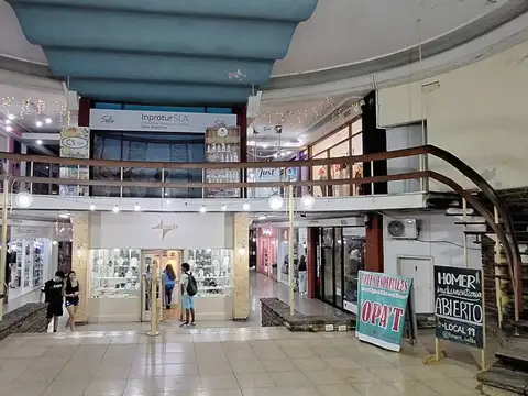 LOCAL/ OFICINA EN VENTA, GALERIA BACCARO, SALTA