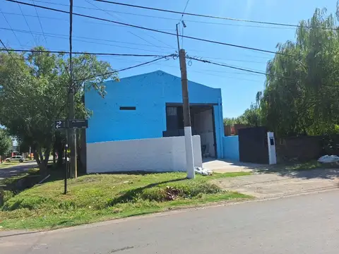 Venta Amplio Galpón. Apto transito pesado