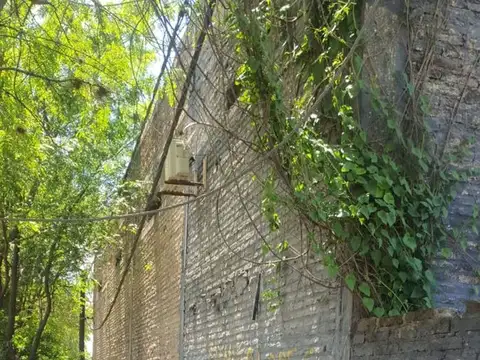 Galpon en Venta en Fisherton, USD 82.000