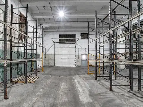 BERAZATEGUI - Av Mitre al 300