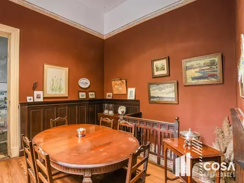 Casa 15 ambientes con 2 baños