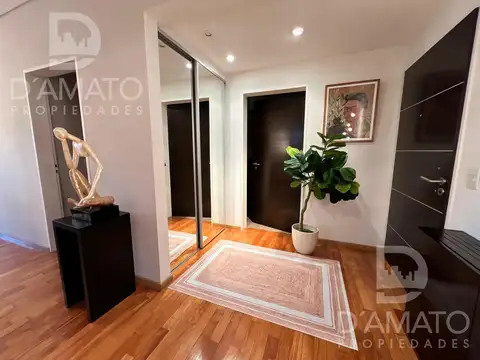 Departamento 5 ambientes con 3 baños