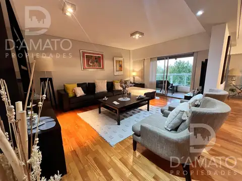 Departamento en Venta con 2 cocheras