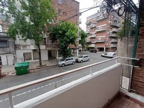 VENTA DEPTO 1 DORMITORIO - ZONA FACULTAD MEDICINA (Rioja y Ricchieri)