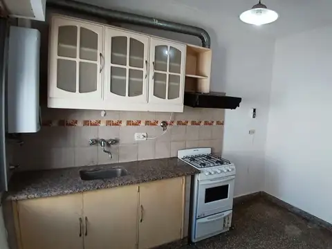 Depto Tipo Casa 2 ambientes con 1 baño