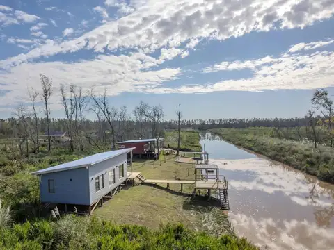 Casa 2 ambientes con 1 baño