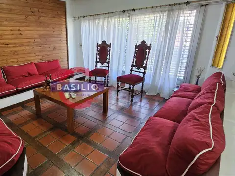 Casa en Venta en Villa Adelina, USD 310.000