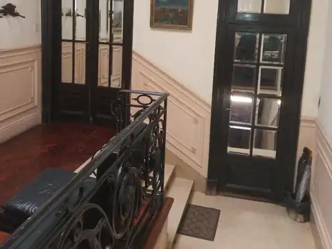 Depto Tipo Casa en Venta de 8 dormitorios