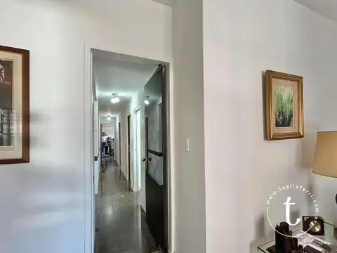 Oficina en Venta 67 años