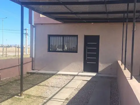 VENTA DUPLEX  DOS DORMITORIOS VALLE CERCANO