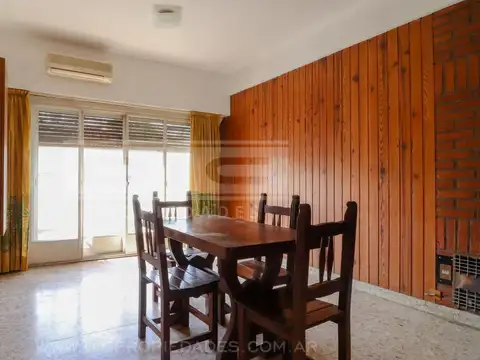 Depto Tipo Casa en Venta con 1 cocheras