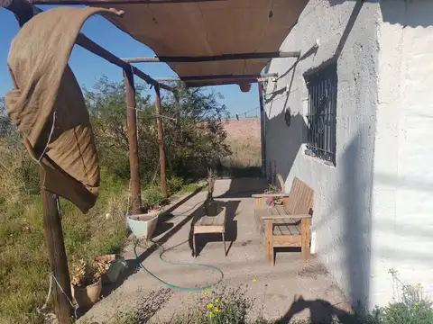 Casa 3 ambientes con 1 baño