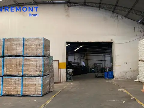 Galpón en Alquiler en Pompeya, Capital Federal