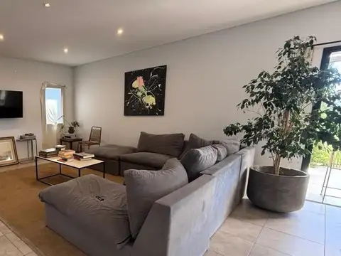 Casa en Venta en Pilar Del Este, USD 185.000