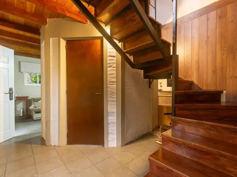 Casa en Venta en City Bell, USD 179.000