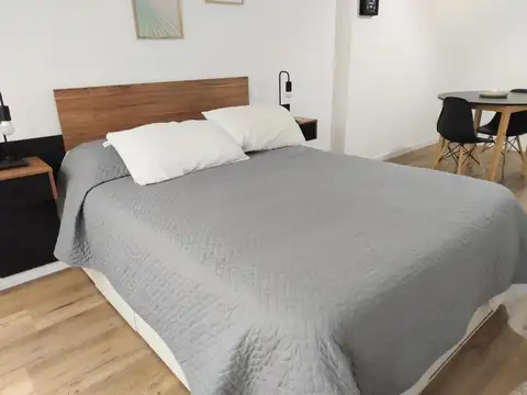 Departamento en Alquiler en Colegiales, $ 600.000