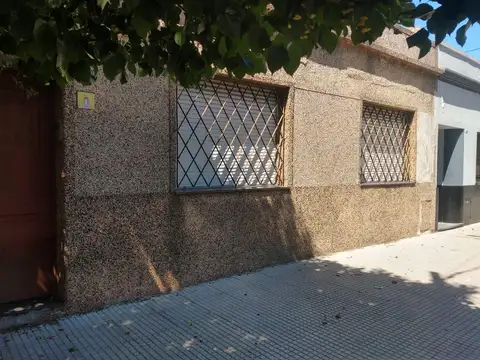 Carhue e/ Severo Garcia Grande de Zequeira y Manuel Artigas