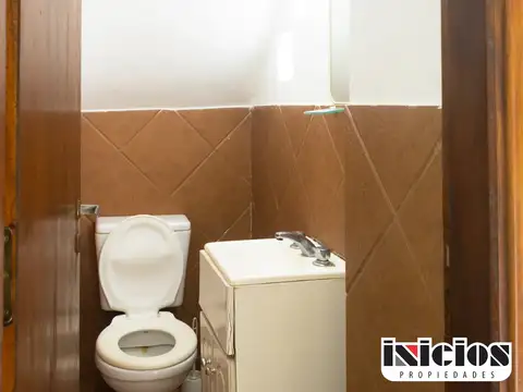Casa 3 ambientes con 1 baño