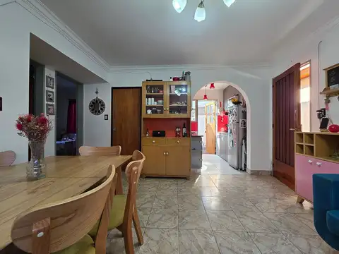 Depto Tipo Casa en Venta de 3 ambientes