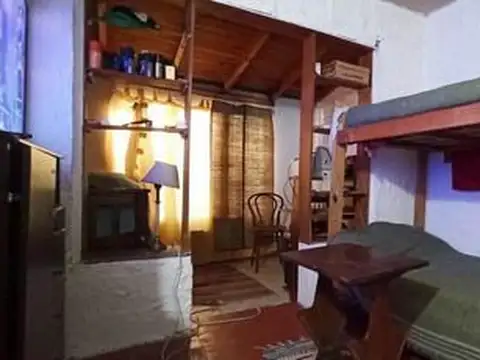 Casa 3 ambientes con 1 baño