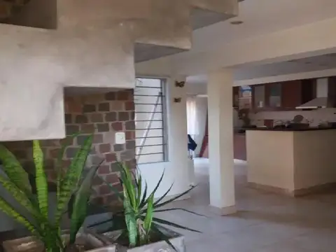 Casa en Venta en El Palomar, USD 255.000