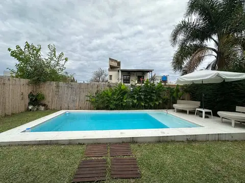 VENTA CASA YERBA BUENA 3 DORMITORIOS SOLANO VERA