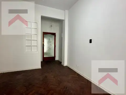 Oficina 3 ambientes con 1 baño