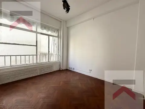 Oficina/depto 3 ambtes Apto profesional y vivienda en San Nicolás, CABA.