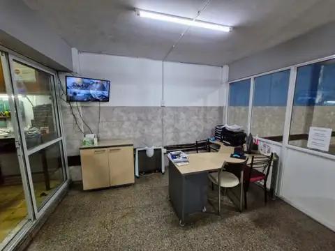 Zeballos 1600 , Piso 0