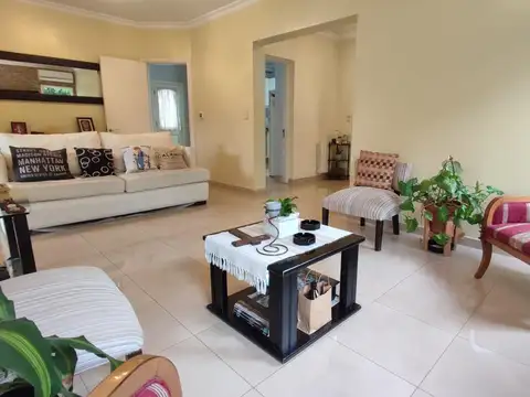 Casa en Venta en Los Jazmines, USD 259.000