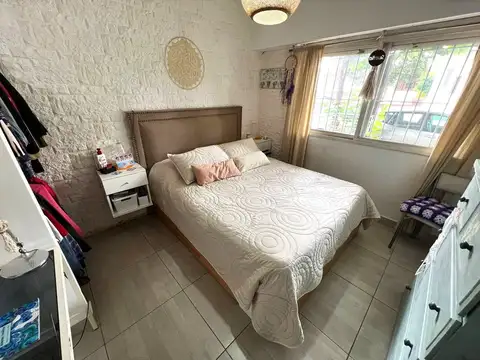 Depto Tipo Casa 3 ambientes con 1 baño