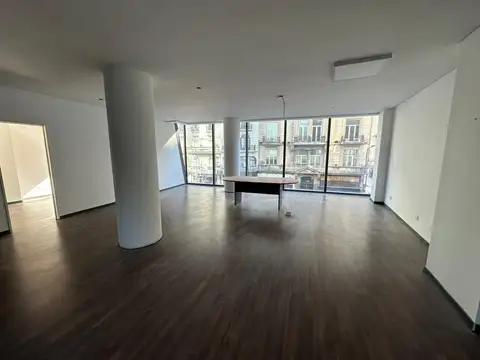 Oficina Monoambiente con 2 baños