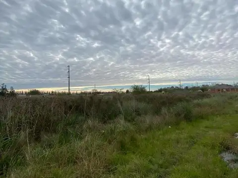 Terreno en 516 e/ 180 y 181