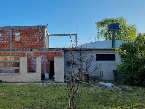 Galpon en Venta en Abasto, USD 150.000