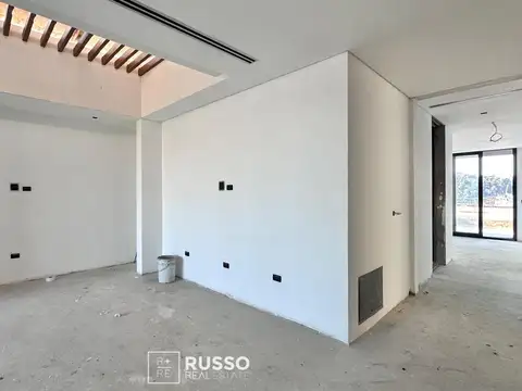 Casa 6 ambientes con 6 baños