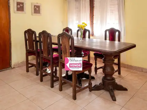 Casa 4 ambientes con 1 baño