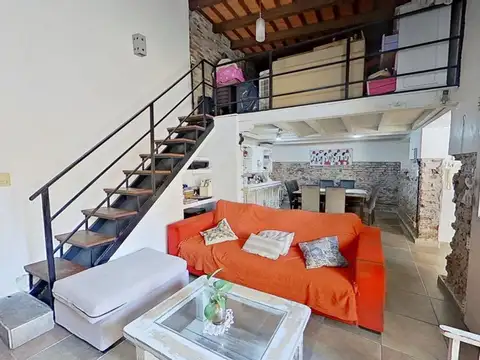Depto Tipo Casa en Venta en Avellaneda, USD 168.000