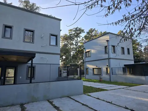 Las Madreselvas 1100