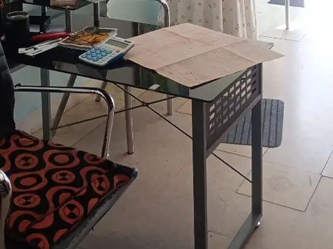 LOCAL SOBRE AV. RIVADAVIA