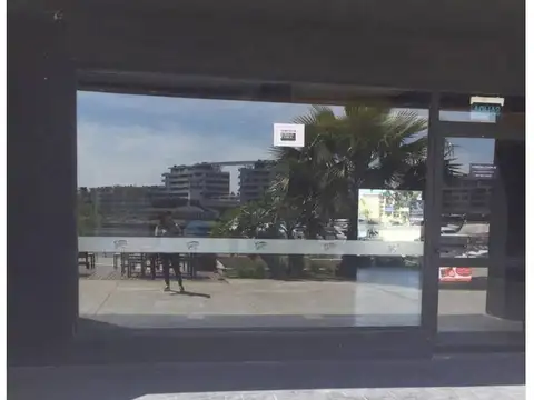 Avenida Del Puerto Jc433205 200