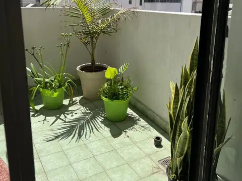 Departamento 2 ambientes con patio en Balvanera 2 Pax Disponible