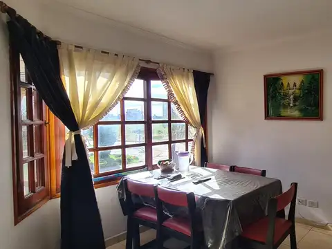 Depto Tipo Casa en Venta de 4 ambientes