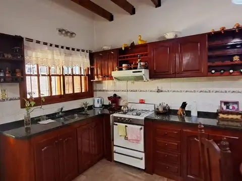 VENTA CASA FLORENCIO VARELA