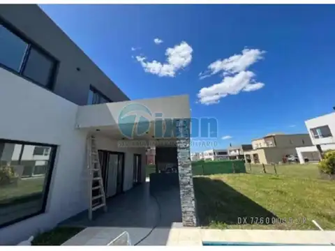 Barrio Cerrado Puertos Del Lago - Vista