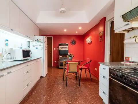 Departamento 4 ambientes con 2 baños