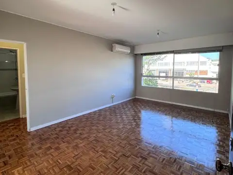 Apartamento en alquiler en Villa Española