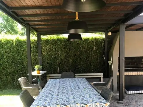 Casa en Venta en Bella Vista, USD 420.000