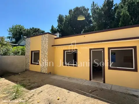 Venta de chalets al fondo- Mar del Tuyu