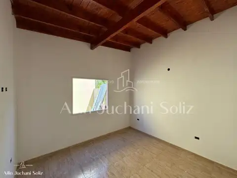 Casa 3 ambientes con 1 baño
