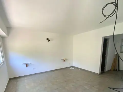 Campo / 15 hectáreas p/kiwi y/o papa c/ 2 casas y quincho